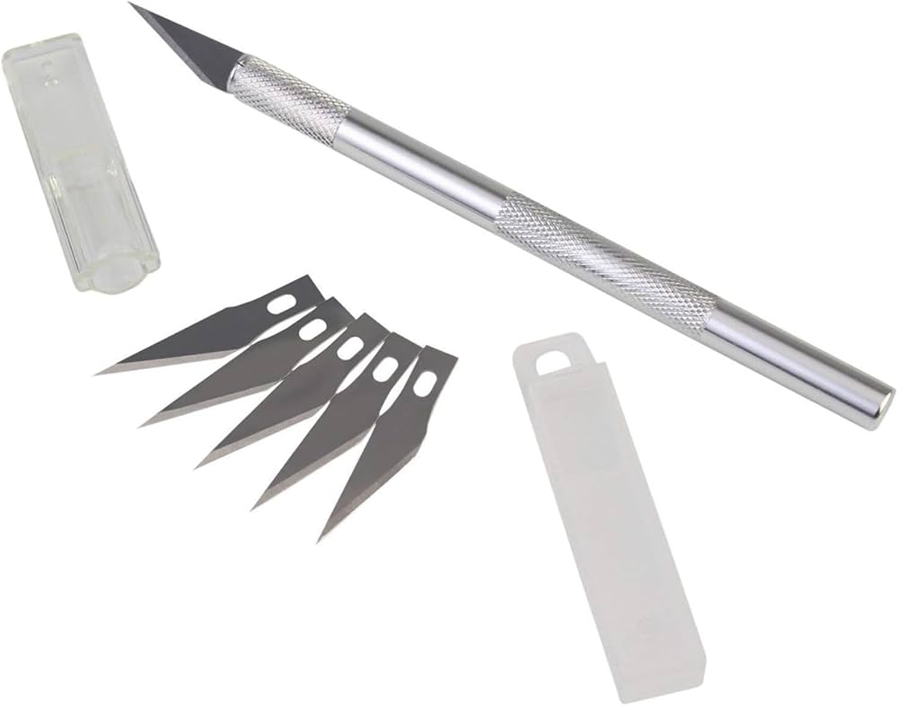 Pointer precision cutter with 5 blades