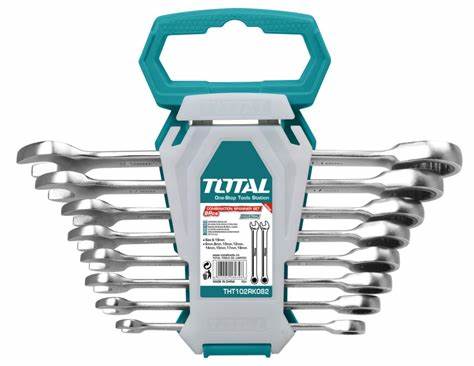 Total ratcheting spanner set